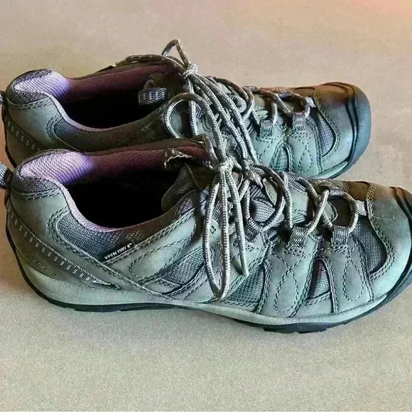Keen Dry Women's Shoe Size 9.5 Hiking Low Top Waterproof Trail Gray Lavender - Picture 3 of 7